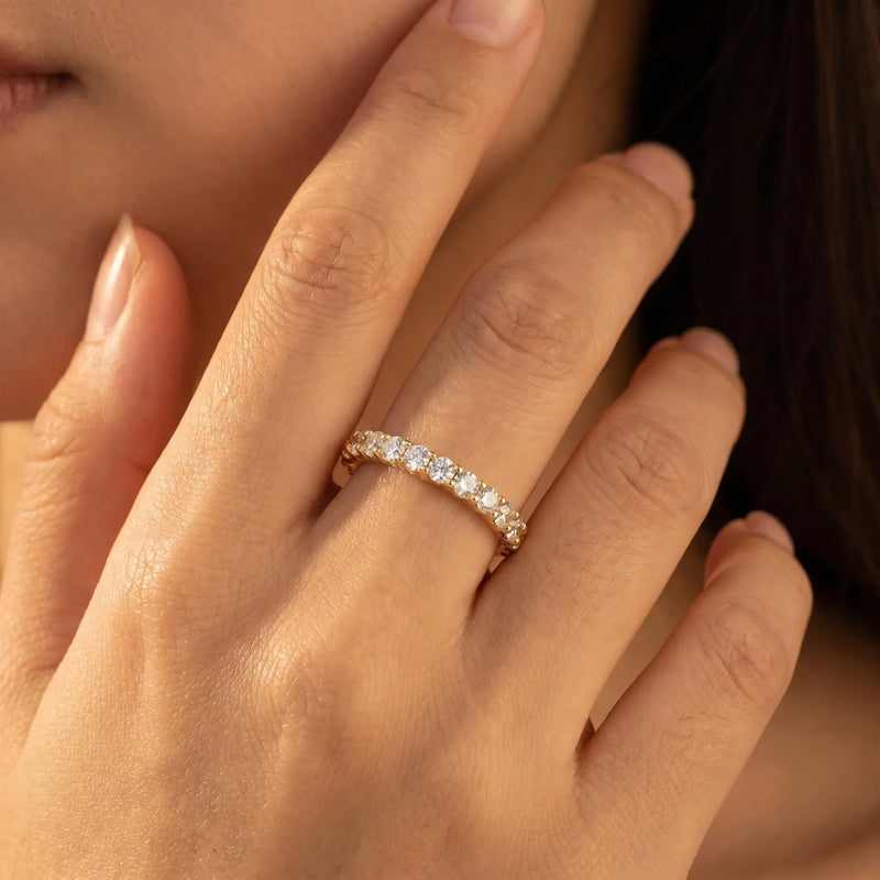 טבעת זהב עם אבני זרקון | תכשיטים לנשים | Remilia Jewelry